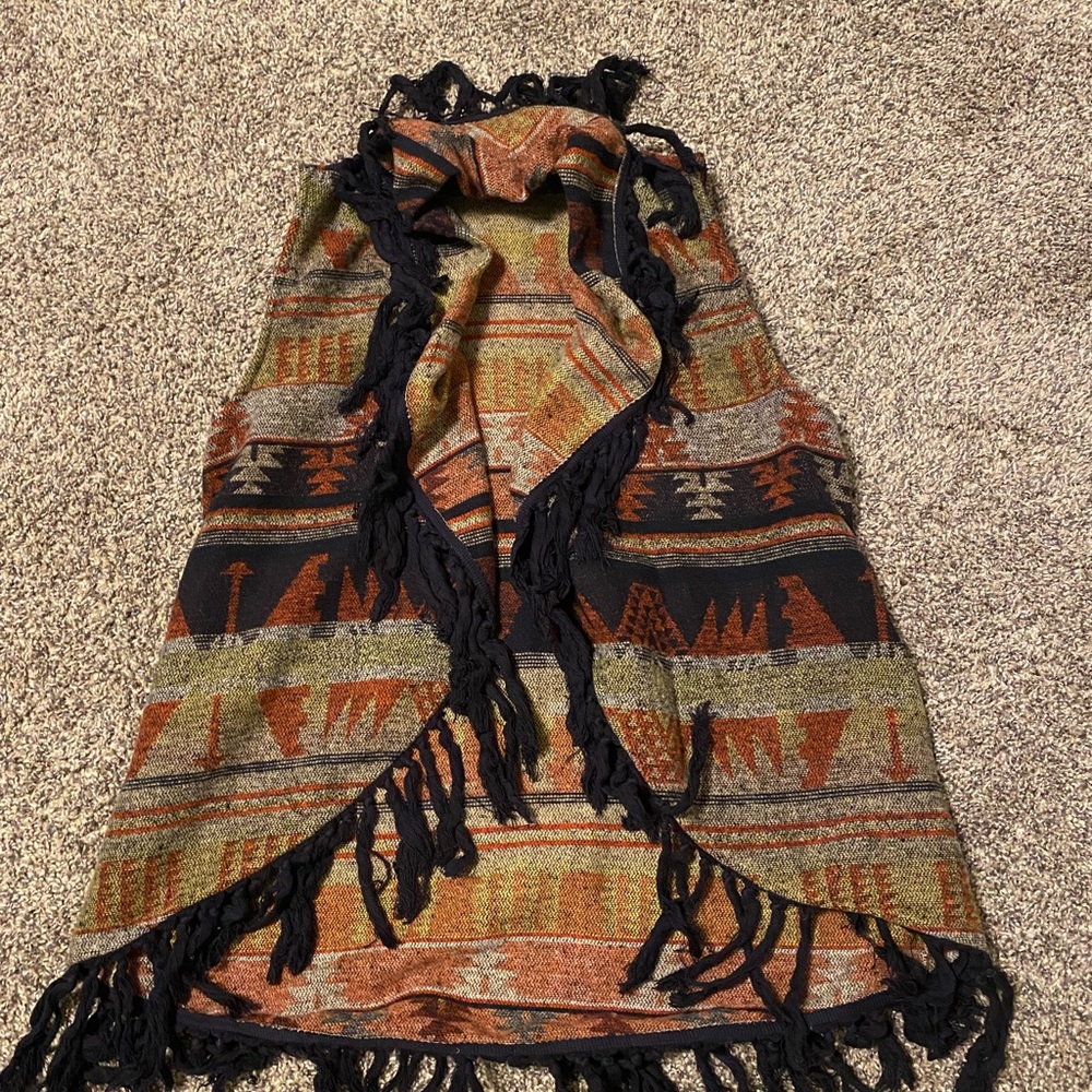 Entro Multicolor Patterned Vest - Picture 2 of 6